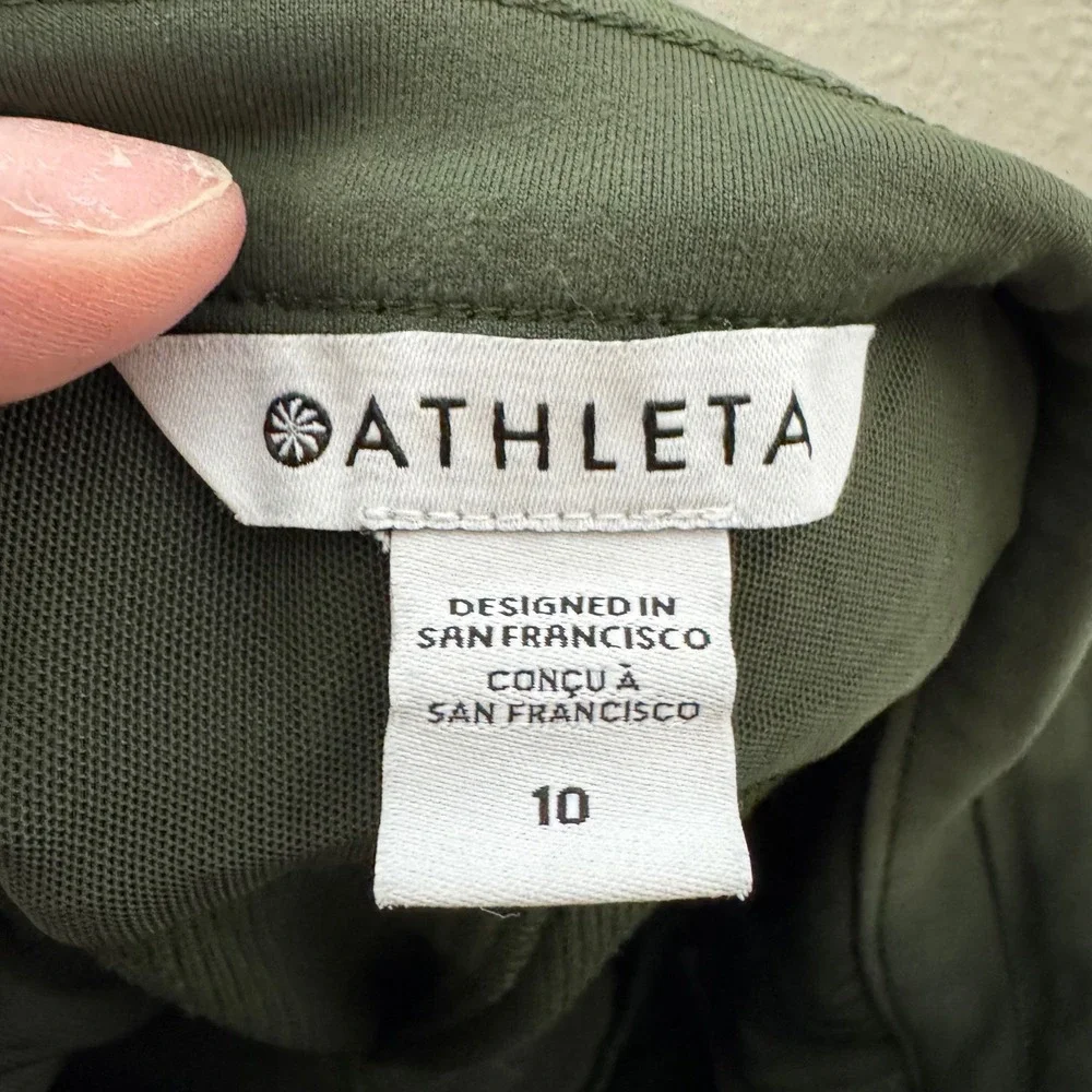 Athleta Trekkie North Joggers‎ Green Hiking Pants Womens 10 Athleisure